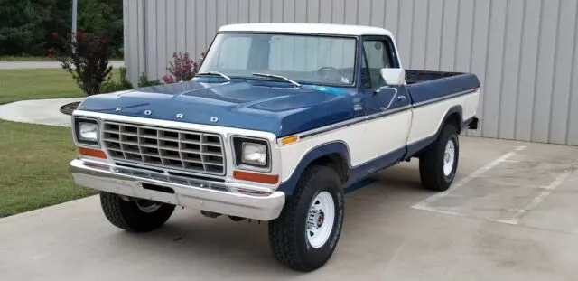 1978 Ford F150 Blue And White