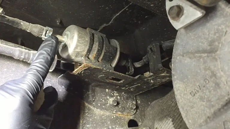 2011 Ford F150 Fuel Filter Location