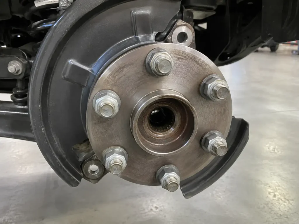 Ford Ranger Bolt Pattern Chart: All Years 2026 3 Ford Ranger 6-lug bolt pattern hub showing lug nut torque spec installation